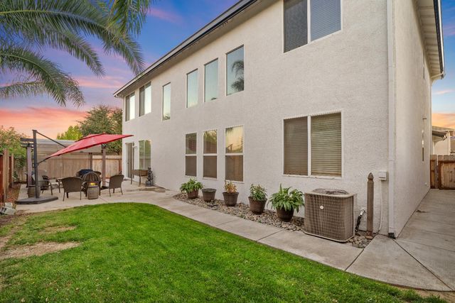 2775 Glow Rd, Riverbank, CA 95367