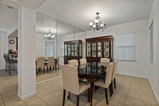 2775 Glow Rd, Riverbank, CA 95367