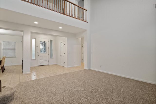 2775 Glow Rd, Riverbank, CA 95367