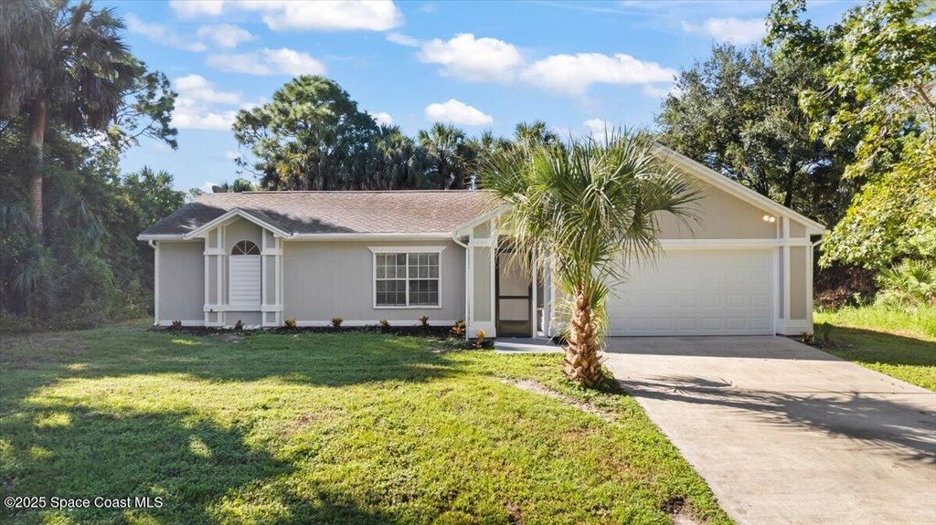 1350 Gerry Road SW, Palm Bay, FL 32908