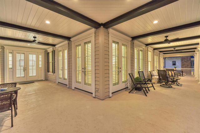 22 E Shore Drive, The Woodlands, TX 77380