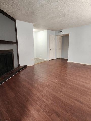 401 SE 12th Avenue 232, Norman, OK 73071