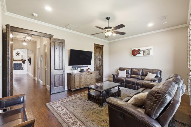 800 Stonewood Boulevard, Bartonville, TX 76226