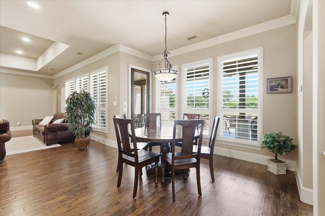 800 Stonewood Boulevard, Bartonville, TX 76226