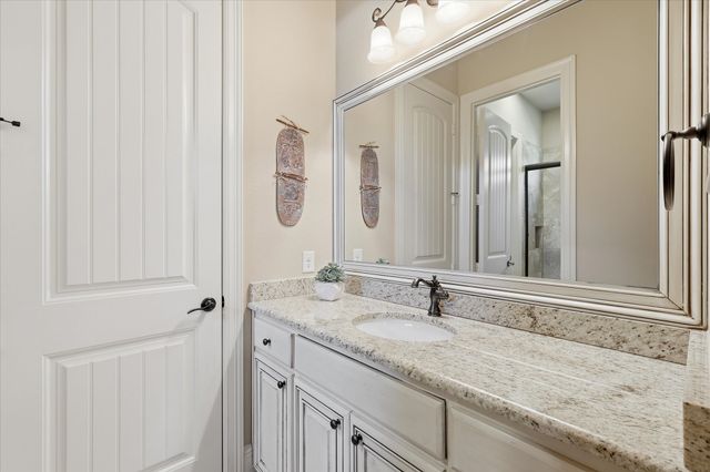 800 Stonewood Boulevard, Bartonville, TX 76226