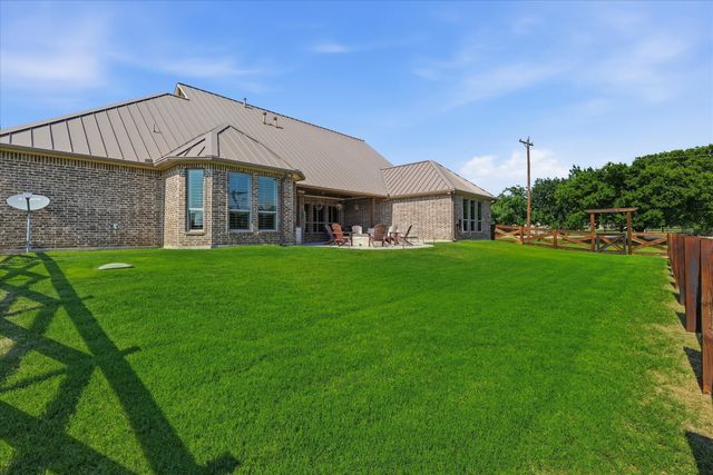 800 Stonewood Boulevard, Bartonville, TX 76226