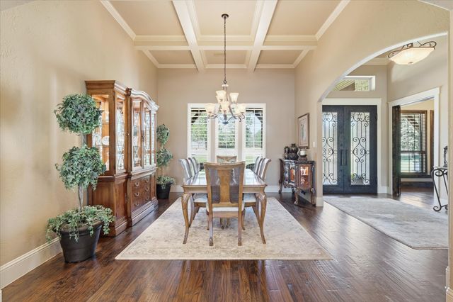 800 Stonewood Boulevard, Bartonville, TX 76226