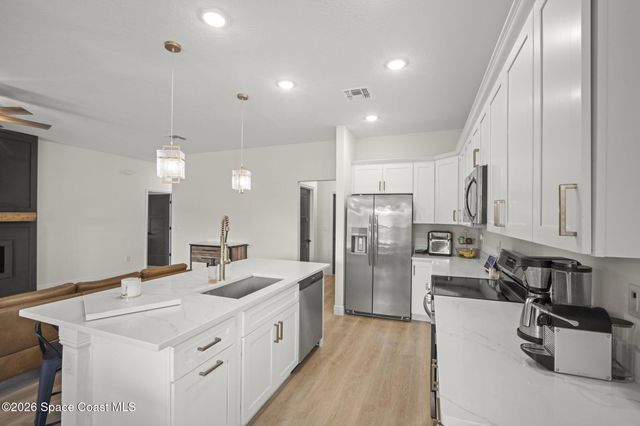 8336 100th Avenue, Vero Beach, FL 32967