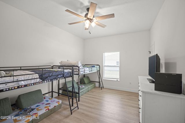 8336 100th Avenue, Vero Beach, FL 32967