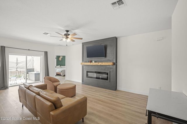 8336 100th Avenue, Vero Beach, FL 32967