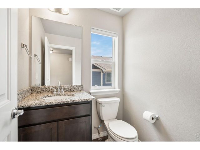 1649 Northcroft Dr, Windsor, CO 80550