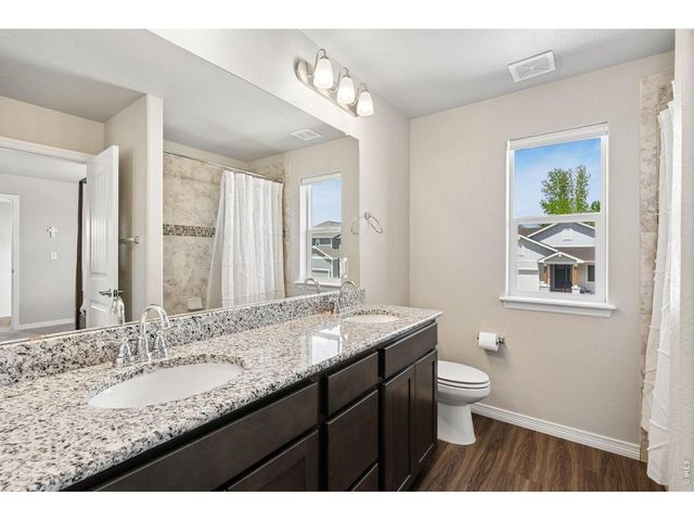 1649 Northcroft Dr, Windsor, CO 80550