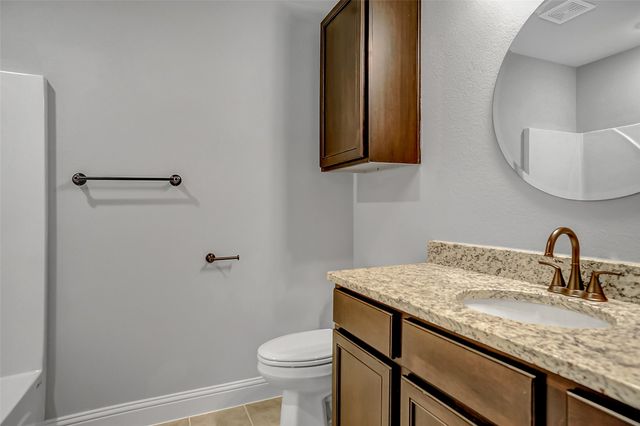 2735 W Washington Street, Denison, TX 75020