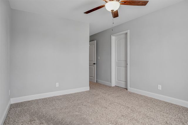 2735 W Washington Street, Denison, TX 75020