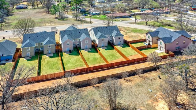 2735 W Washington Street, Denison, TX 75020