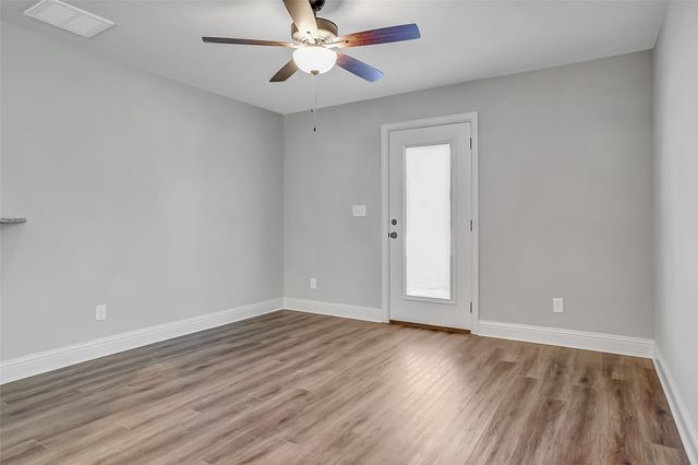 2735 W Washington Street, Denison, TX 75020