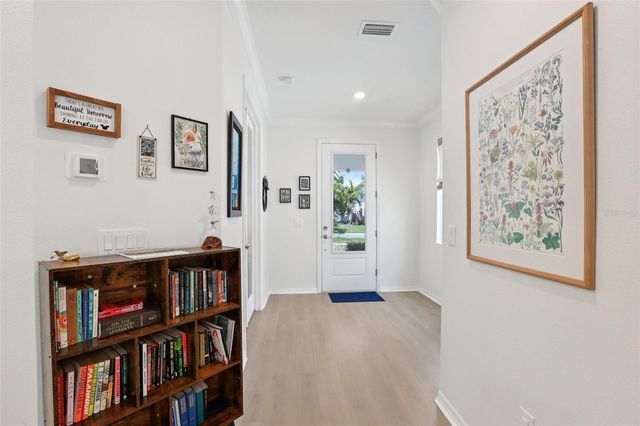 798 46TH AVENUE N, St Petersburg, FL 33703