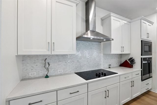 798 46TH AVENUE N, St Petersburg, FL 33703