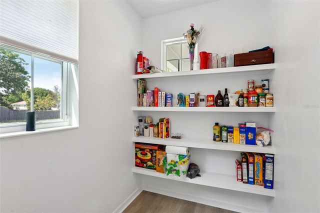 798 46TH AVENUE N, St Petersburg, FL 33703