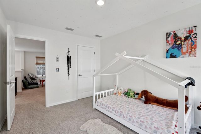 798 46TH AVENUE N, St Petersburg, FL 33703