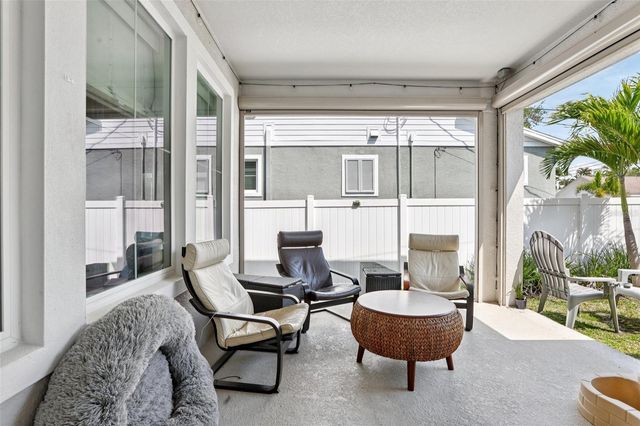 798 46TH AVENUE N, St Petersburg, FL 33703