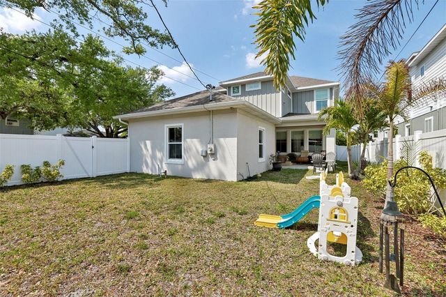 798 46TH AVENUE N, St Petersburg, FL 33703