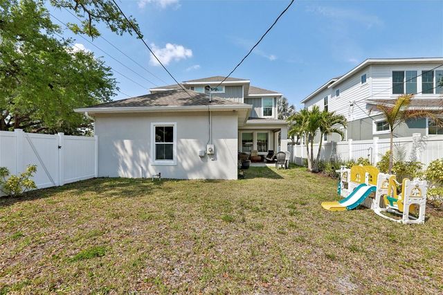 798 46TH AVENUE N, St Petersburg, FL 33703