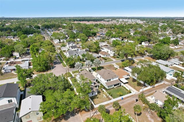 798 46TH AVENUE N, St Petersburg, FL 33703