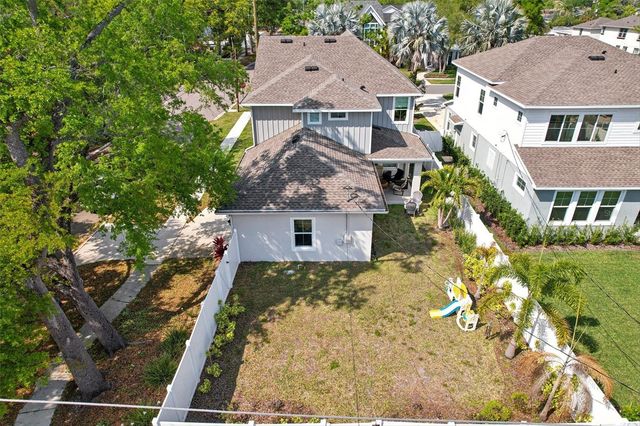 798 46TH AVENUE N, St Petersburg, FL 33703