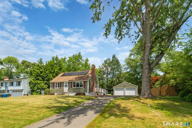 21 Windham Road, Bristol, CT 06010