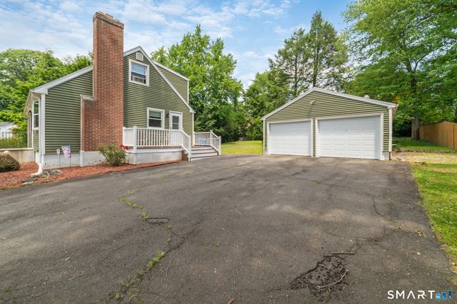 21 Windham Road, Bristol, CT 06010