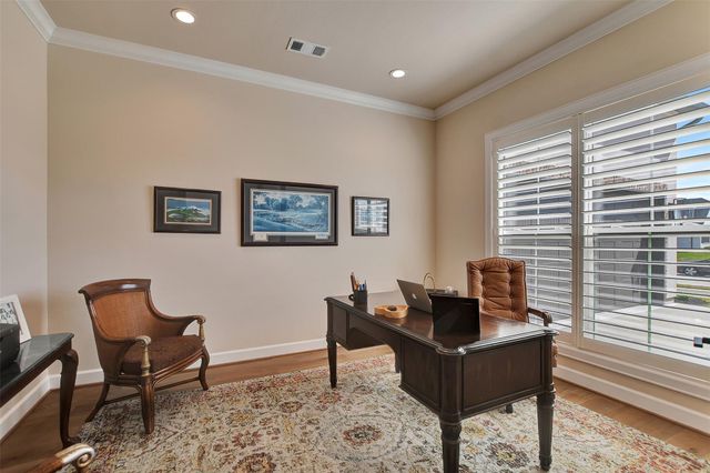 1746 Spring View, Friendswood, TX 77546