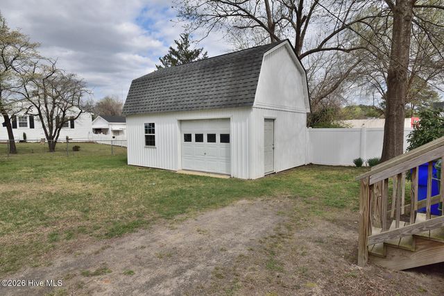 610 E Washington Street, Nashville, NC 27856