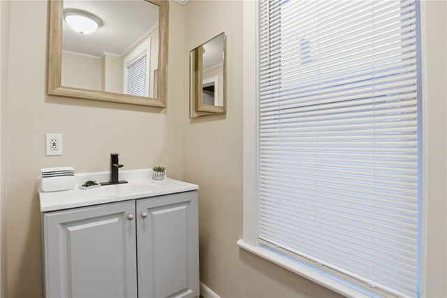 182 Cottage Street, Rochester, NY 14608