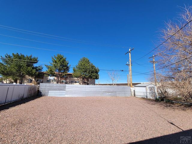 3003 Bay State Ave, Pueblo, CO 81005