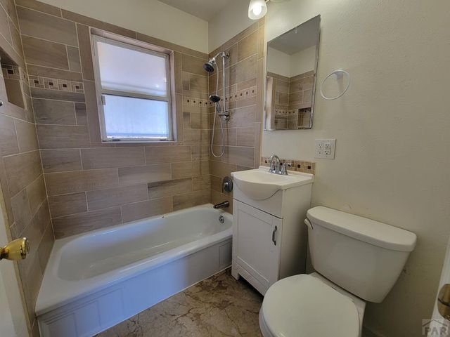 3003 Bay State Ave, Pueblo, CO 81005