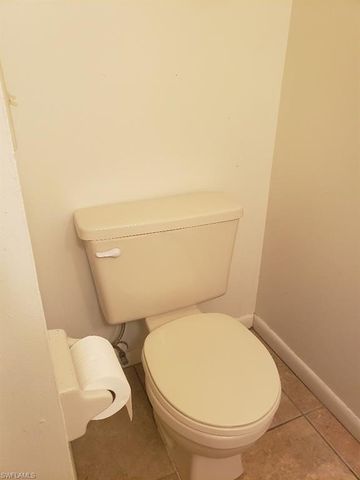 3823 SE 11th PL 6, Cape Coral, FL 33904