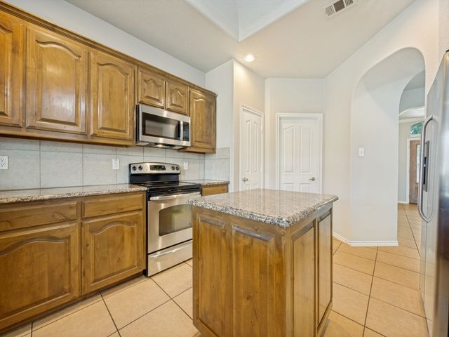 3213 Hornbeam Street, Denton, TX 76226