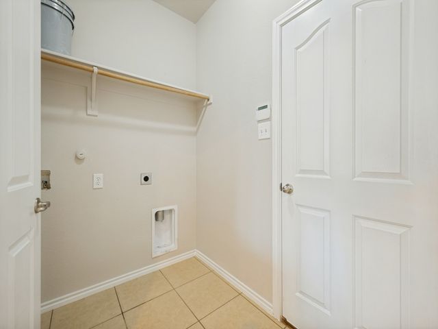 3213 Hornbeam Street, Denton, TX 76226
