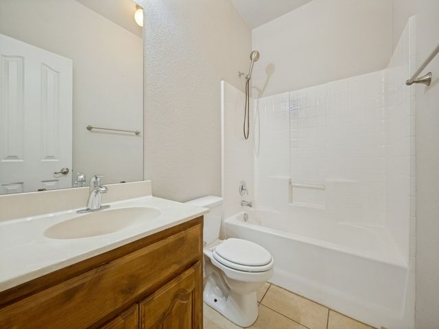 3213 Hornbeam Street, Denton, TX 76226