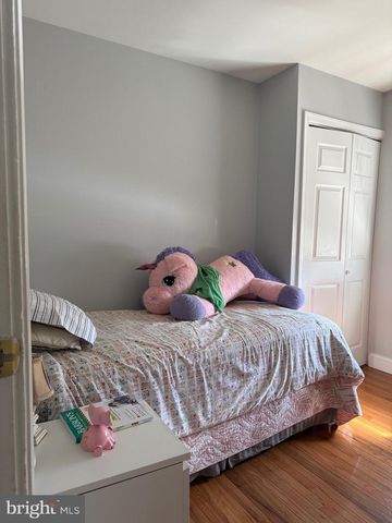 801 S HOGA ST, Sterling, VA 20164