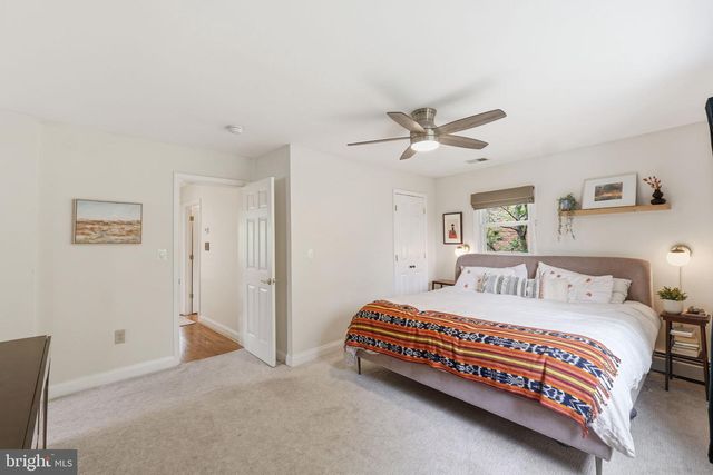 8007 WILDWOOD DR, Takoma Park, MD 20912