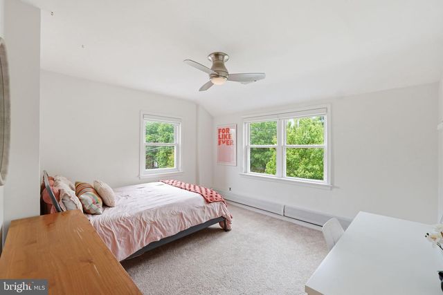 8007 WILDWOOD DR, Takoma Park, MD 20912