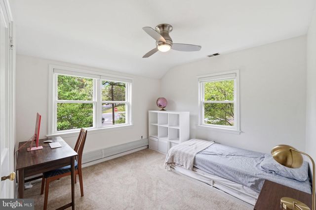 8007 WILDWOOD DR, Takoma Park, MD 20912