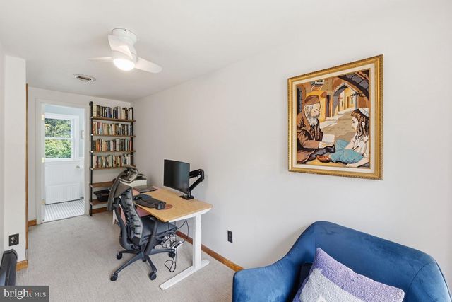 8007 WILDWOOD DR, Takoma Park, MD 20912