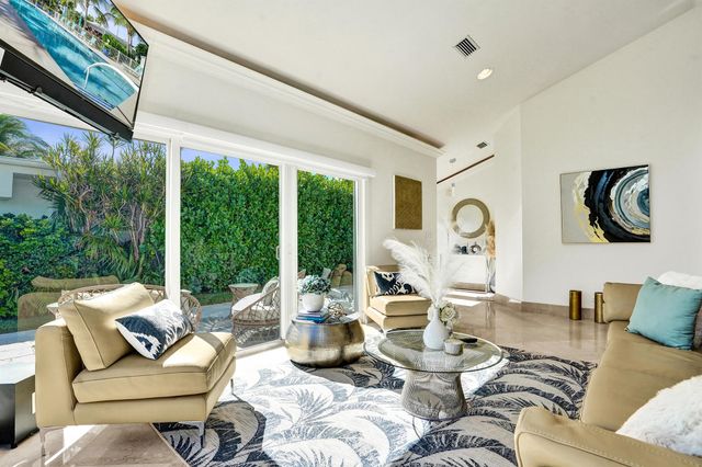 1212 Hillsboro Mile Villa 14, Hillsboro Beach, FL 33062