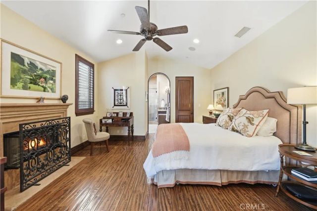 202 Avenue C, Redondo Beach, CA 90277