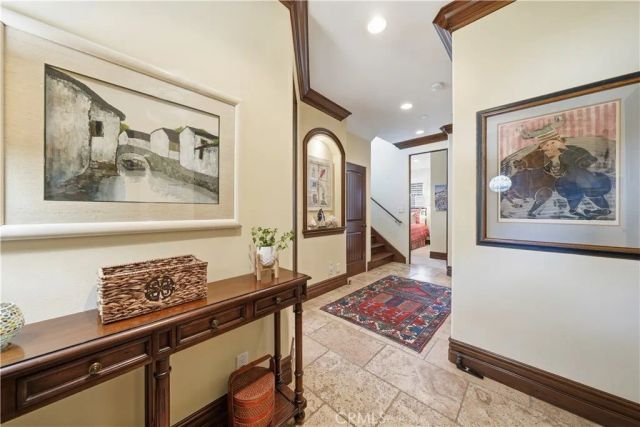 202 Avenue C, Redondo Beach, CA 90277