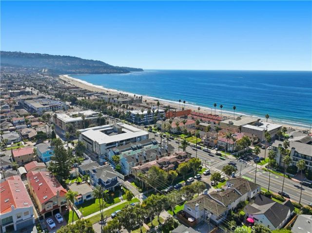 202 Avenue C, Redondo Beach, CA 90277