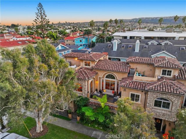 202 Avenue C, Redondo Beach, CA 90277